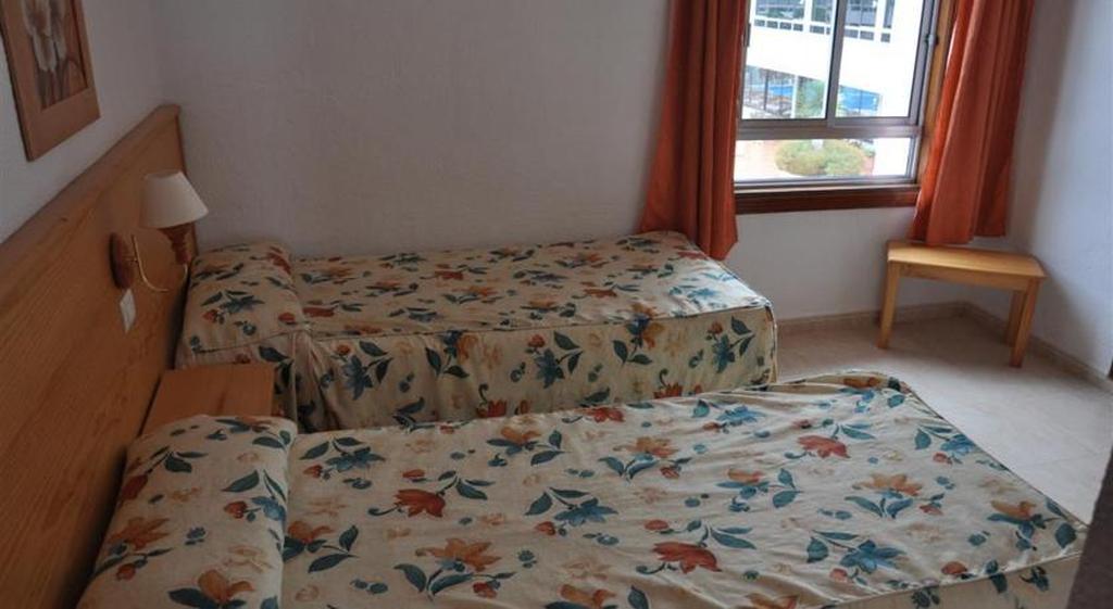 פלאייה דה לאס אמריקס Apartamentos Las Floritas מראה חיצוני תמונה